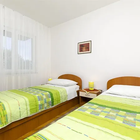 Karmela Apartment Primosten