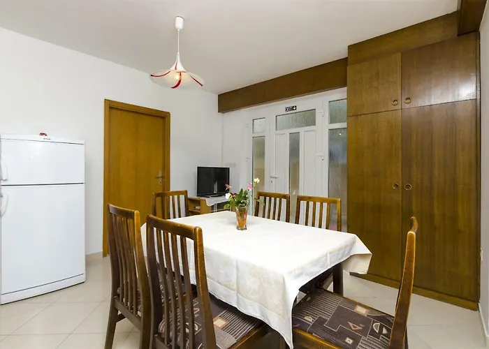 Karmela * Primošten