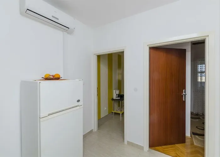 Karmela * Primošten